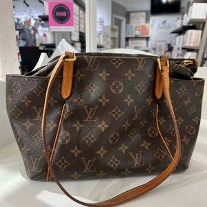 Louis Vuitton - Totally PM